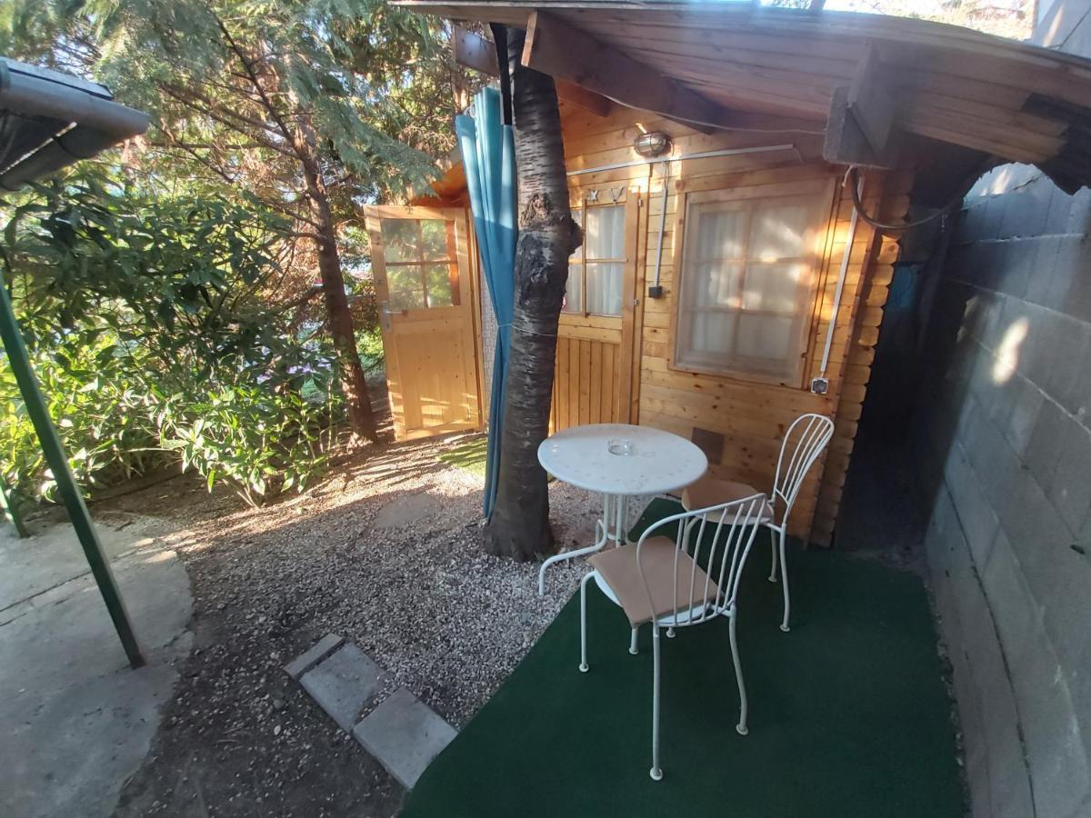 Bungalow Relax Terrace, Glamping Fahaz Siofok Ngoại thất bức ảnh
