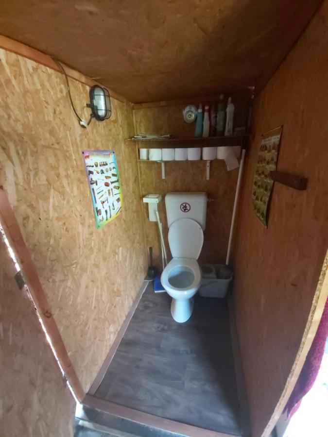 Bungalow Relax Terrace, Glamping Fahaz Siofok Ngoại thất bức ảnh